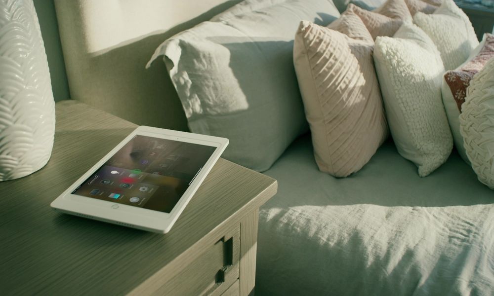 Streamline your day with smart home tech that smoothly fits your routine and adds a spark of enjoyment.